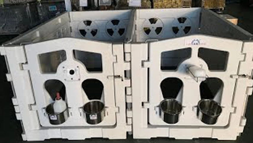 乳牛ペンと日記ふくらはぎハウジング屋内ふくらはぎペンメーカー