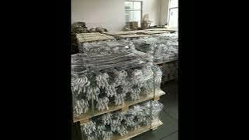 ピグテールフェンシング標準スチールポスト電気柵の亜鉛メッキ牛ステップ